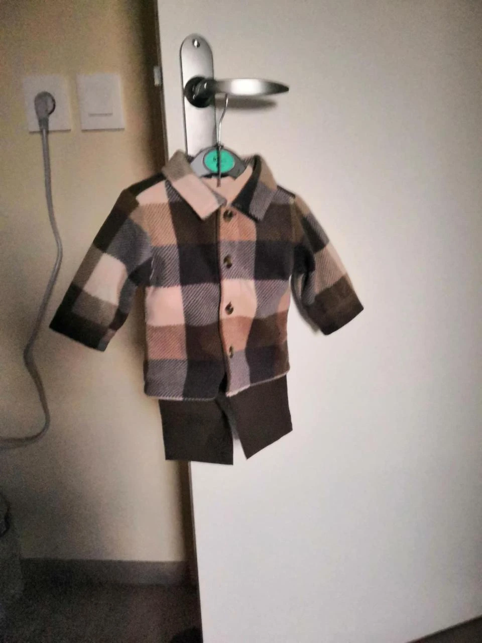 Ensemble 3 pièces (Surchemise polaire carreaux + pantalon + tee-shirt) 3 mois Pl